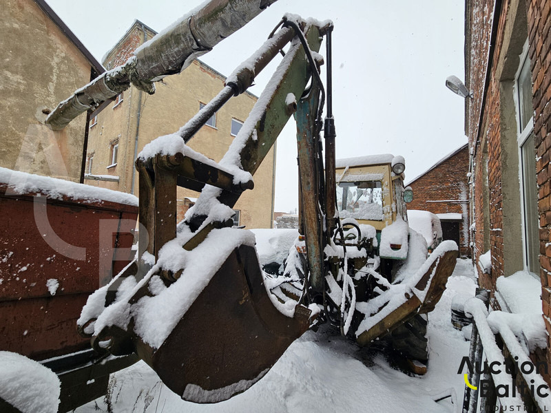 EO 2621B3 - Трактор: фото 4 EO 2621B3 - Трактор: фото 4