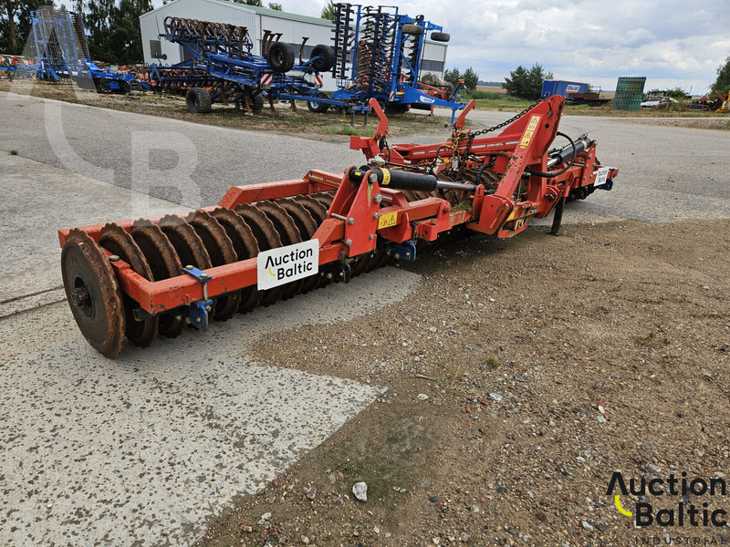 Gregoire Besson Gregoire-Besson DLRE 600 - Каток польовий: фото 1 Gregoire Besson Gregoire-Besson DLRE 600 - Каток польовий: фото 1