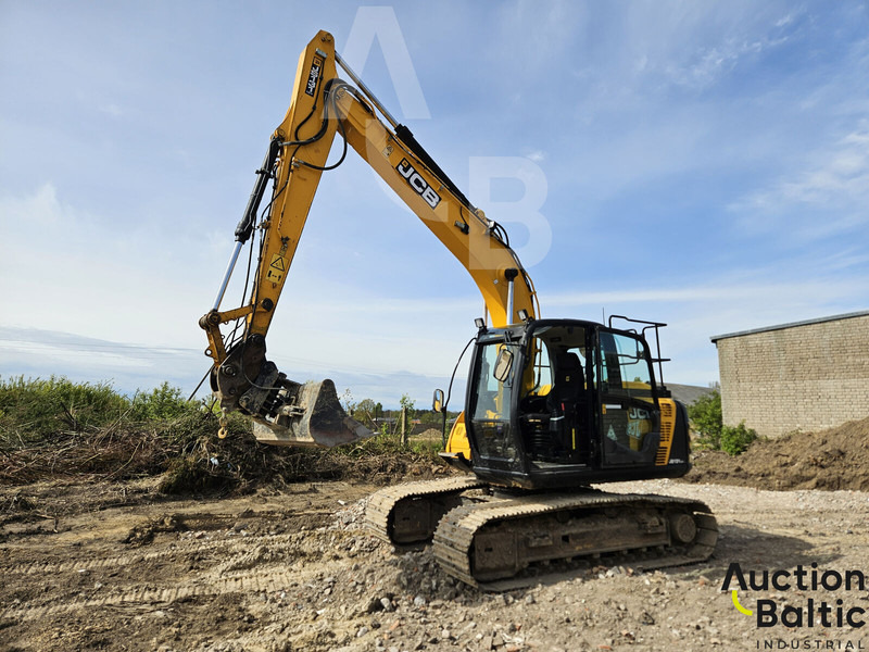 JCB JS 131LC - Гусеничний екскаватор: фото 1 JCB JS 131LC - Гусеничний екскаватор: фото 1