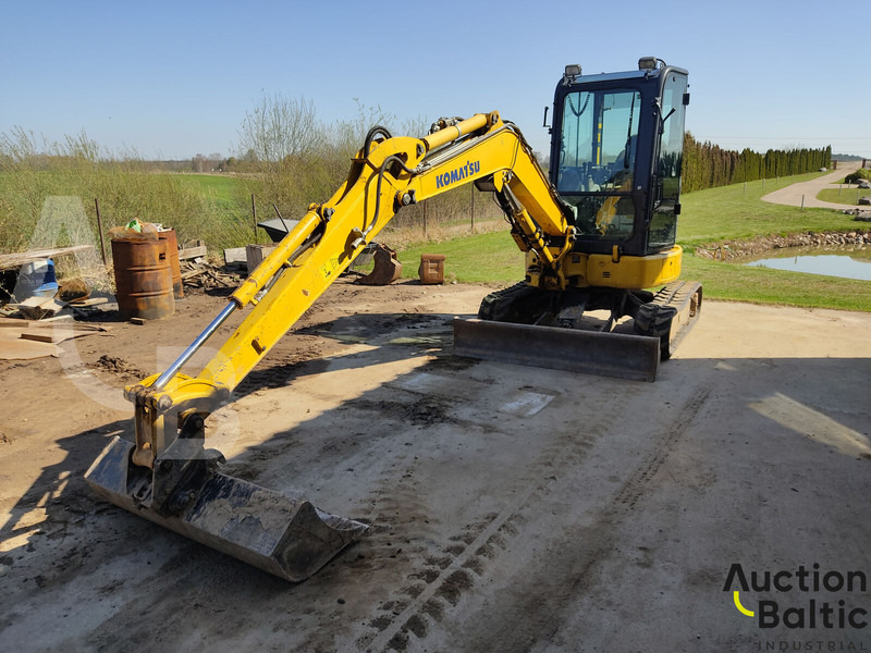 Komatsu PC35MR-5 - Міні-екскаватор: фото 1 Komatsu PC35MR-5 - Міні-екскаватор: фото 1