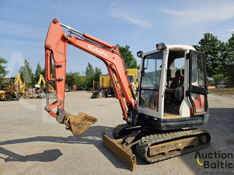 Kubota KX 61-3 - Міні-екскаватор: фото 1 Kubota KX 61-3 - Міні-екскаватор: фото 1
