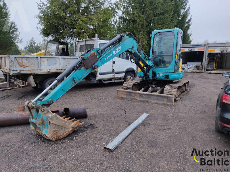 Kubota KX155-3 - Міні-екскаватор: фото 1 Kubota KX155-3 - Міні-екскаватор: фото 1