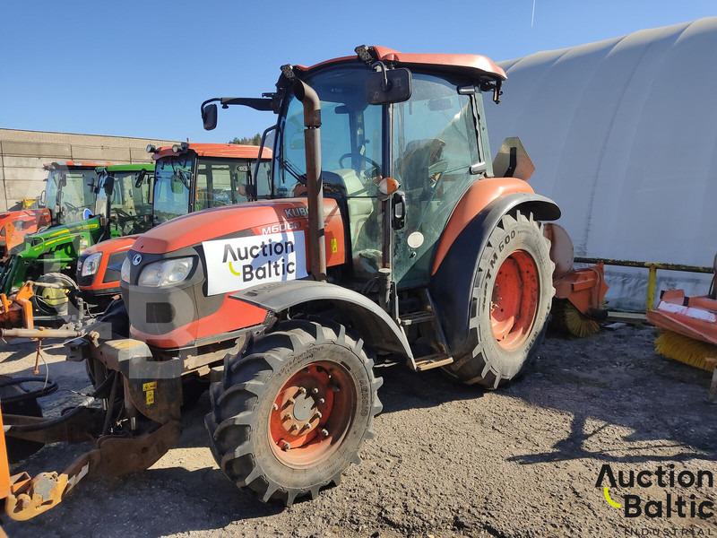 Kubota M 6060-C - Трактор: фото 2 Kubota M 6060-C - Трактор: фото 2