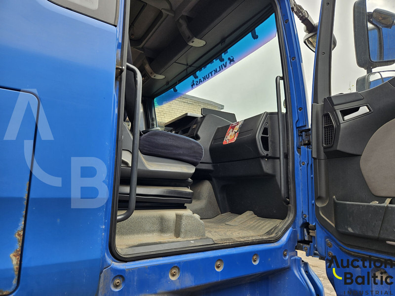 MAN TGA18.360 - Вантажівка з закритим кузовом: фото 5 MAN TGA18.360 - Вантажівка з закритим кузовом: фото 5