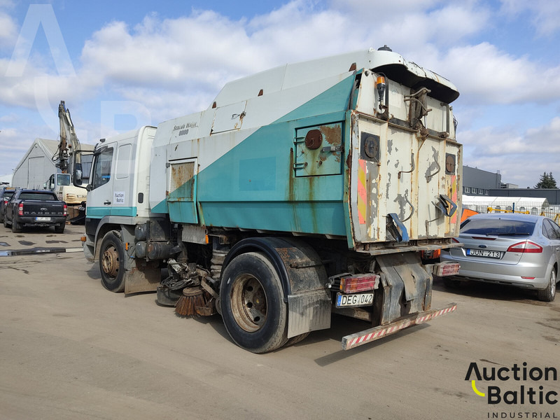 Mercedes-Benz 1517 - Підмітально-прибиральна машина: фото 4 Mercedes-Benz 1517 - Підмітально-прибиральна машина: фото 4