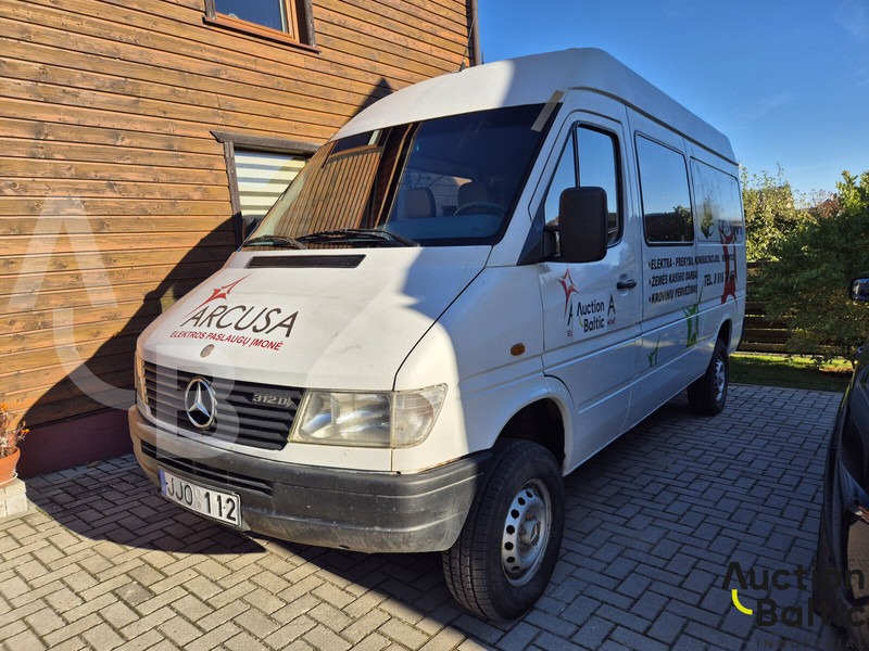 Mercedes-Benz 300-serie 312 D - Суцільнометалевий фургон: фото 1 Mercedes-Benz 300-serie 312 D - Суцільнометалевий фургон: фото 1