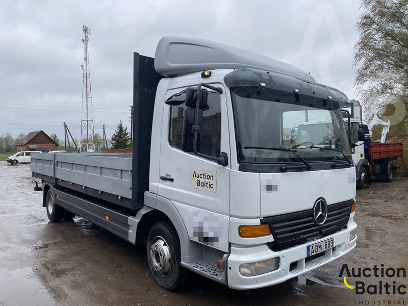 Mercedes-Benz 815 - Бортова вантажівка/ Платформа: фото 2 Mercedes-Benz 815 - Бортова вантажівка/ Платформа: фото 2