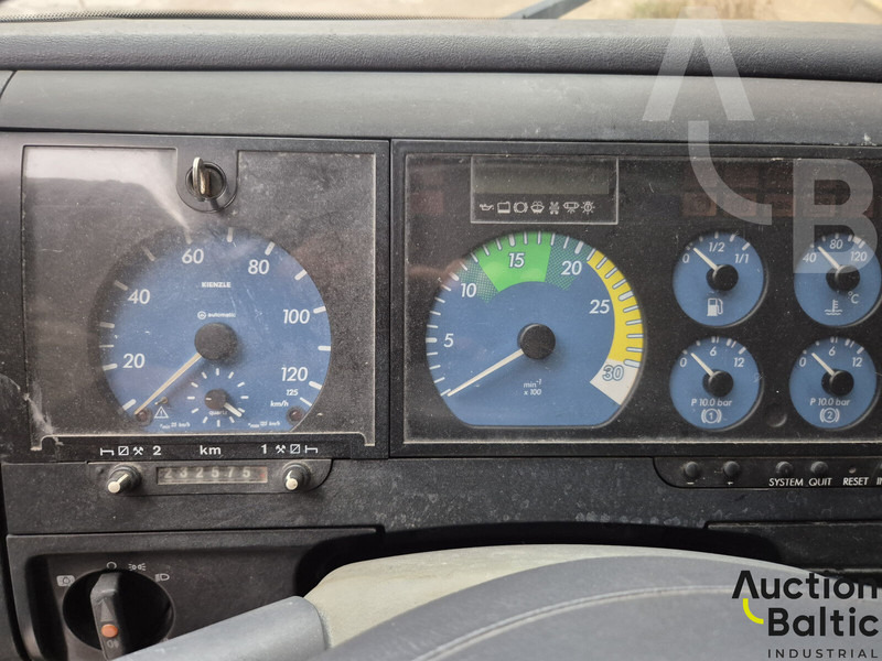 Mercedes-Benz 817 L - Тентована вантажівка: фото 5 Mercedes-Benz 817 L - Тентована вантажівка: фото 5