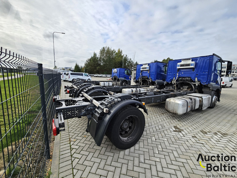 Mercedes-Benz Actros 1843 - Вантажівка шасі: фото 4 Mercedes-Benz Actros 1843 - Вантажівка шасі: фото 4