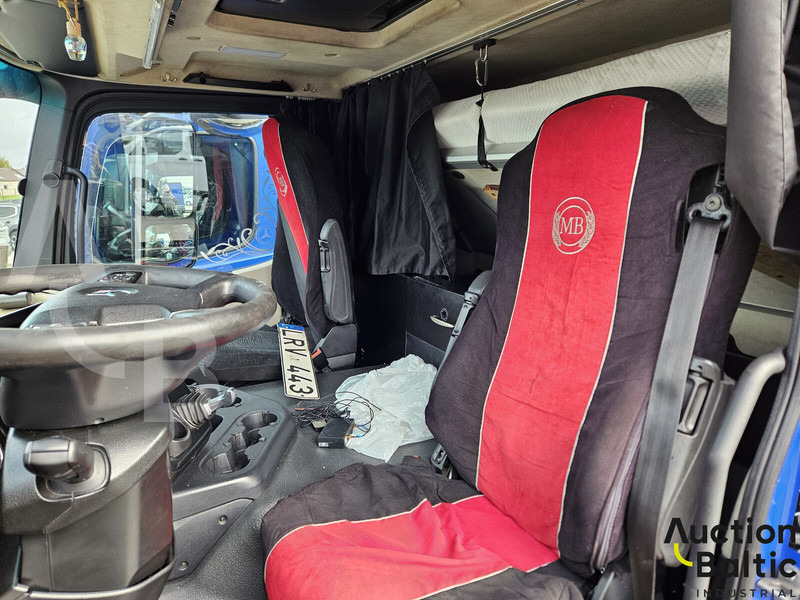 Mercedes-Benz Actros 1843 - Вантажівка шасі: фото 5 Mercedes-Benz Actros 1843 - Вантажівка шасі: фото 5