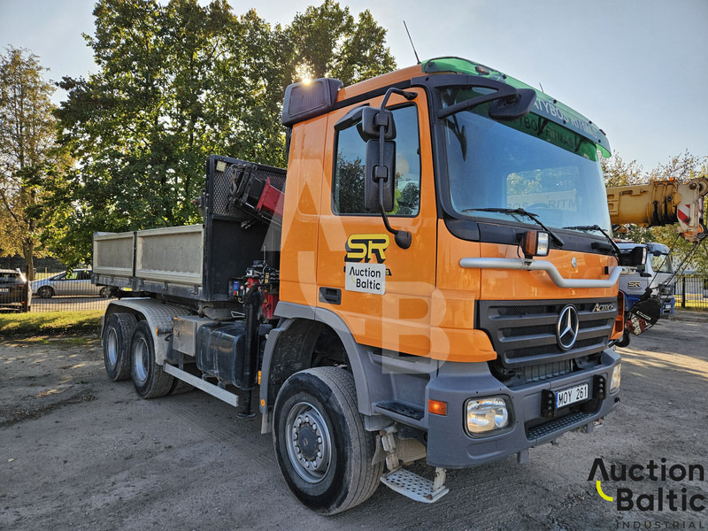 Mercedes-Benz Actros 1844 - Самоскид вантажівка, Вантажівка з маніпулятором: фото 1 Mercedes-Benz Actros 1844 - Самоскид вантажівка, Вантажівка з маніпулятором: фото 1