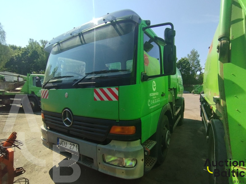 Mercedes-Benz Atego 1318 - Підмітально-прибиральна машина: фото 2 Mercedes-Benz Atego 1318 - Підмітально-прибиральна машина: фото 2