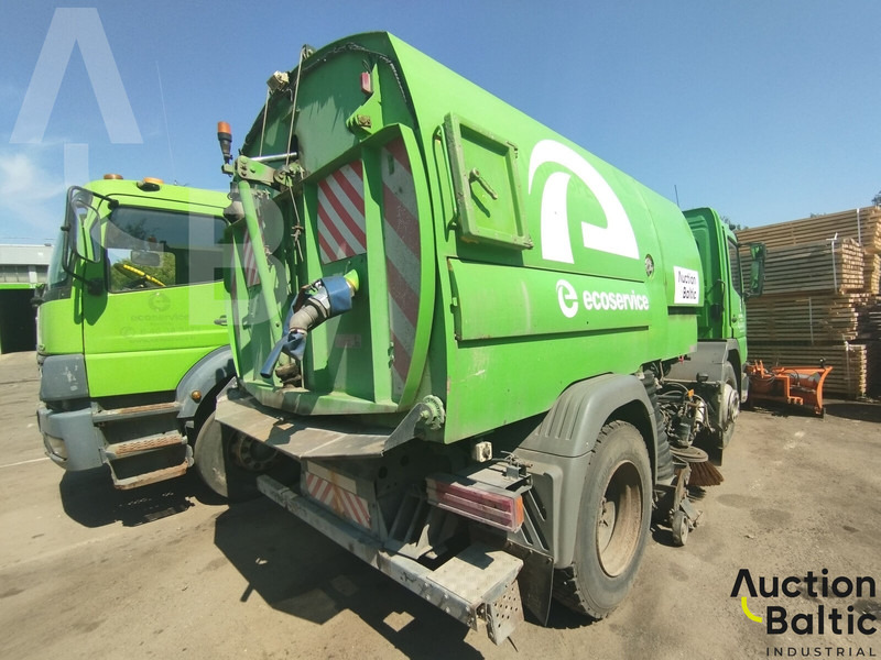Mercedes-Benz Atego 1318 - Підмітально-прибиральна машина: фото 3 Mercedes-Benz Atego 1318 - Підмітально-прибиральна машина: фото 3