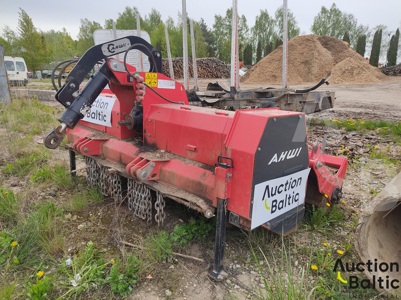 Prinoth RFL 700-2300U - Дробарка для лісництва: фото 1 Prinoth RFL 700-2300U - Дробарка для лісництва: фото 1