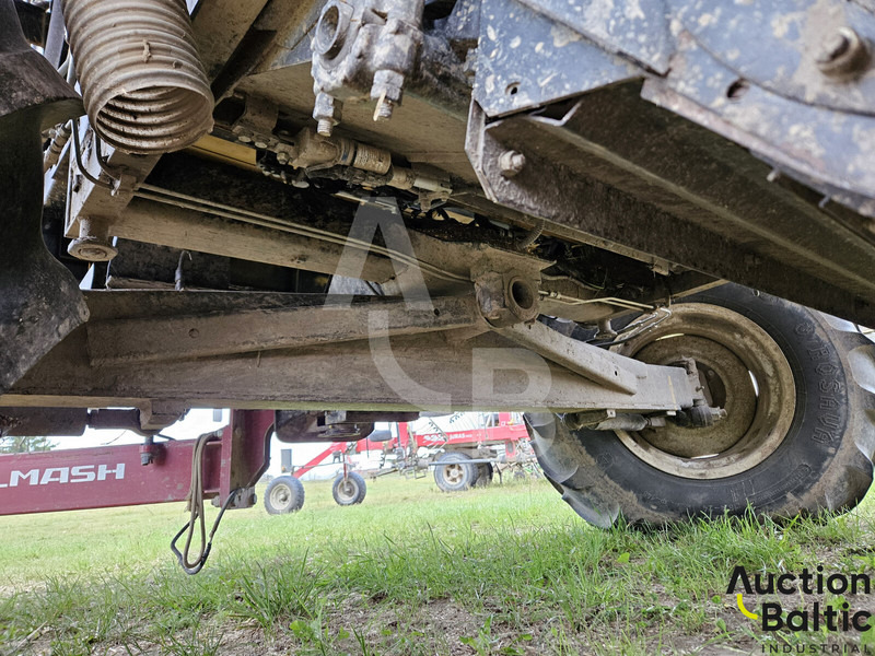 Зернозбиральний комбайн Для транспортування харчових продукті Rostselmash Acros 595 Plus: фото 16 Зернозбиральний комбайн Для транспортування харчових продукті Rostselmash Acros 595 Plus: фото 16