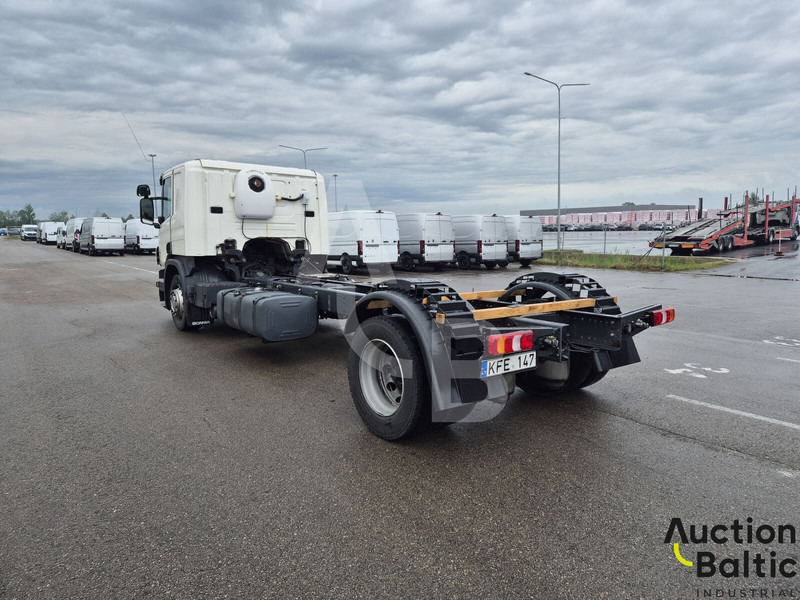 Scania P 450 - Вантажівка шасі: фото 4 Scania P 450 - Вантажівка шасі: фото 4