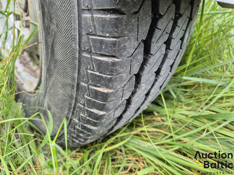 Tiki KP1500-RB - Тентований напівпричіп: фото 5 Tiki KP1500-RB - Тентований напівпричіп: фото 5