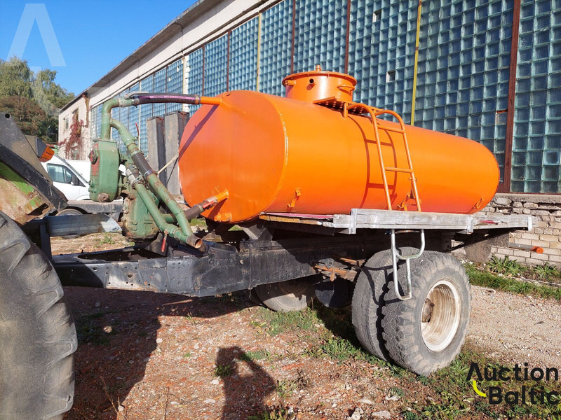 Trailer for transporting and watering water - Причіп цистерна: фото 2 Trailer for transporting and watering water - Причіп цистерна: фото 2