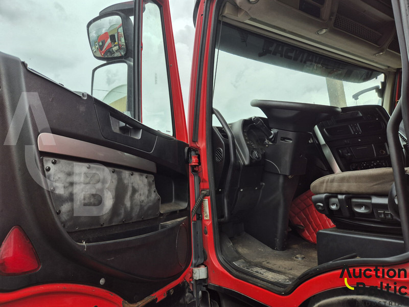 Iveco AS 440 T/P - Тягач: фото 4 Iveco AS 440 T/P - Тягач: фото 4