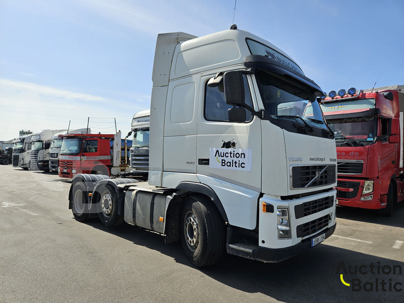 Volvo FH440 - Тягач: фото 1 Volvo FH440 - Тягач: фото 1