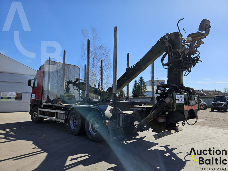 Volvo FH16 - Лісовий причіп: фото 3 Volvo FH16 - Лісовий причіп: фото 3
