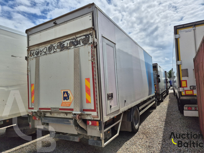 Volvo FL240 - Вантажівка з закритим кузовом: фото 3 Volvo FL240 - Вантажівка з закритим кузовом: фото 3