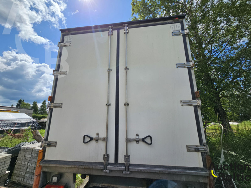 Volvo FL615 - Вантажівка з закритим кузовом: фото 5 Volvo FL615 - Вантажівка з закритим кузовом: фото 5