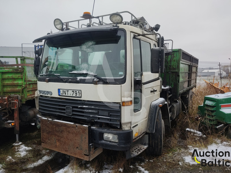 Volvo FL618 - Самоскид вантажівка, Вантажівка з маніпулятором: фото 1 Volvo FL618 - Самоскид вантажівка, Вантажівка з маніпулятором: фото 1