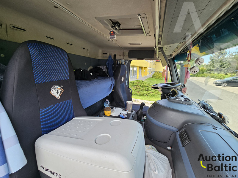 Volvo FM440 - Автовоз вантажівка: фото 5 Volvo FM440 - Автовоз вантажівка: фото 5