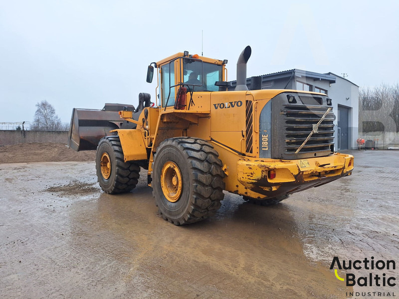 Volvo L 180 E - Колісний навантажувач: фото 3 Volvo L 180 E - Колісний навантажувач: фото 3