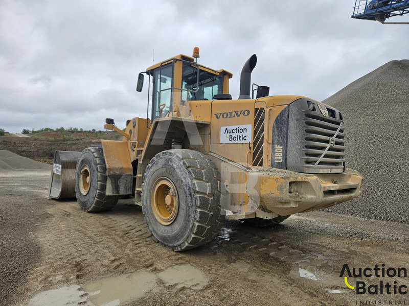 Volvo L 180 F - Колісний навантажувач: фото 4 Volvo L 180 F - Колісний навантажувач: фото 4