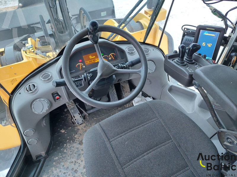 Volvo L 180 G - Колісний навантажувач: фото 5 Volvo L 180 G - Колісний навантажувач: фото 5