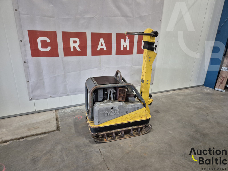WACKER NEUSON DPU4545HE - Віброплита: фото 1 WACKER NEUSON DPU4545HE - Віброплита: фото 1