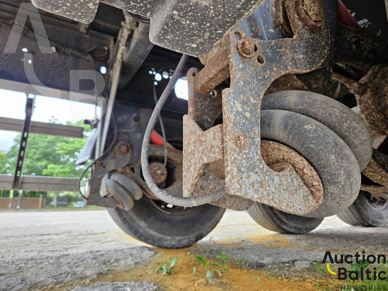 Wielton NW-3 - Тентований напівпричіп: фото 5 Wielton NW-3 - Тентований напівпричіп: фото 5