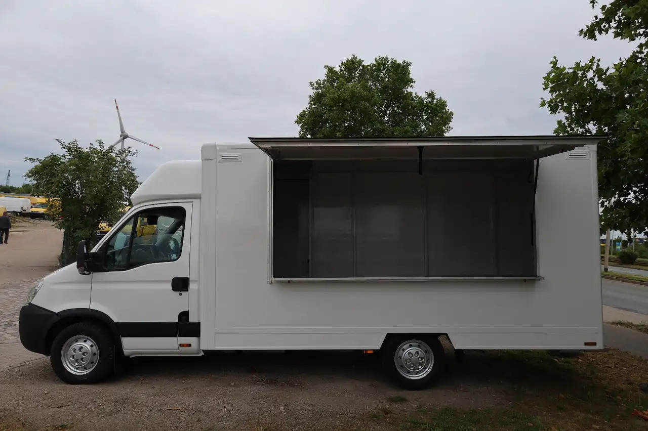 Iveco C30C/ FOODTRUCK/ Daily - Торговий вантажівка: фото 2 Iveco C30C/ FOODTRUCK/ Daily - Торговий вантажівка: фото 2