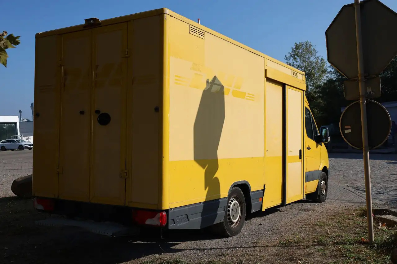 Mercedes-Benz Sprinter/Koffer/Regalsystem/ EU5/ 1. Hand - Фургон з закритим кузовом: фото 4 Mercedes-Benz Sprinter/Koffer/Regalsystem/ EU5/ 1. Hand - Фургон з закритим кузовом: фото 4
