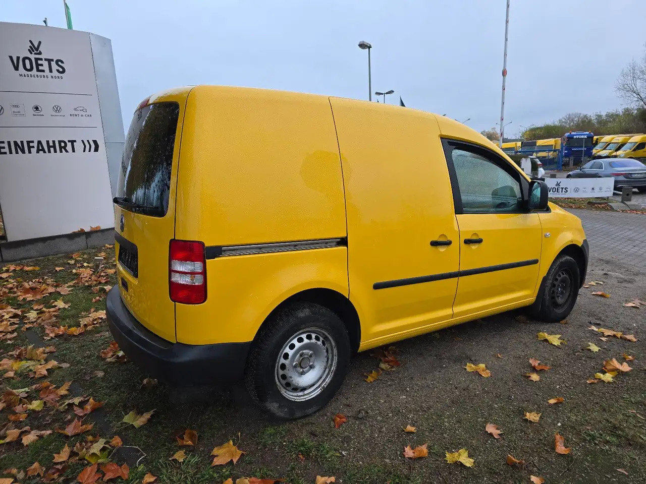 Volkswagen Caddy/62kW/Van/EU5/Scheckheft - Суцільнометалевий фургон: фото 4 Volkswagen Caddy/62kW/Van/EU5/Scheckheft - Суцільнометалевий фургон: фото 4