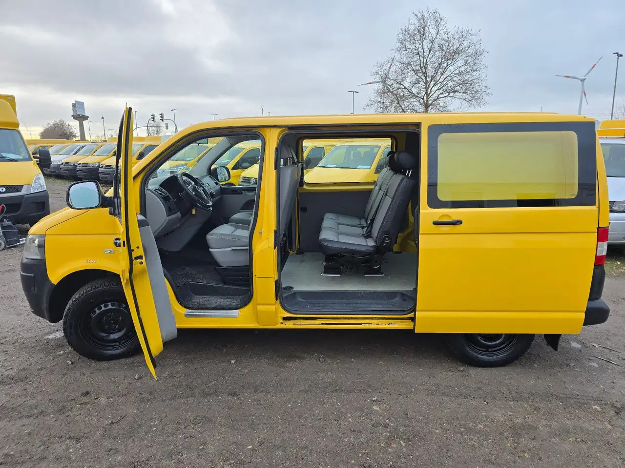 Volkswagen T5 Transporter/2.0 TDI/EU5/1.Hand/5-Sitze - Суцільнометалевий фургон: фото 1 Volkswagen T5 Transporter/2.0 TDI/EU5/1.Hand/5-Sitze - Суцільнометалевий фургон: фото 1