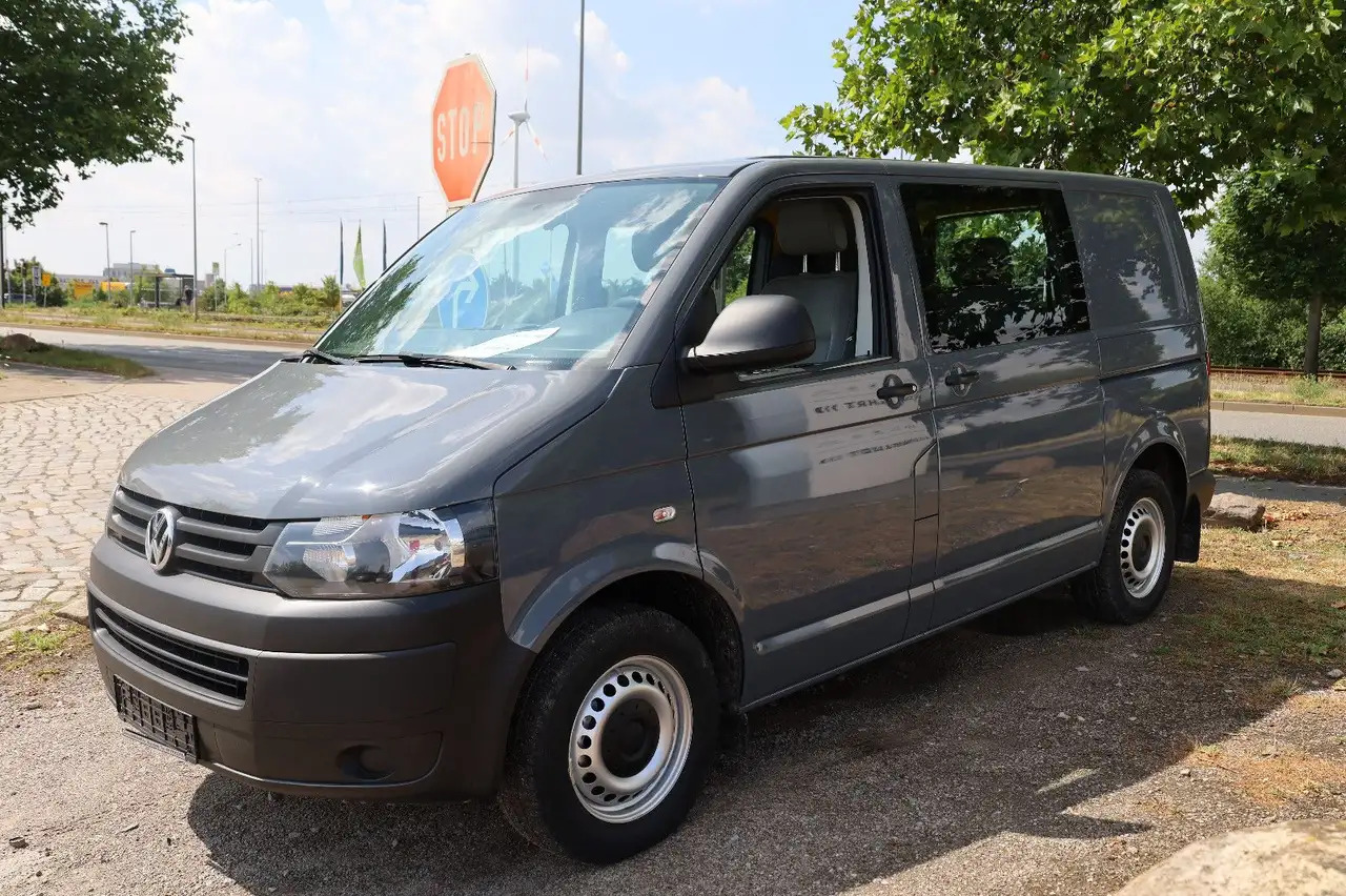 Volkswagen T5 Transporter Kasten-Kombi 2.0 TDI/EU5/5-Sitze - Легковий автомобіль: фото 1 Volkswagen T5 Transporter Kasten-Kombi 2.0 TDI/EU5/5-Sitze - Легковий автомобіль: фото 1