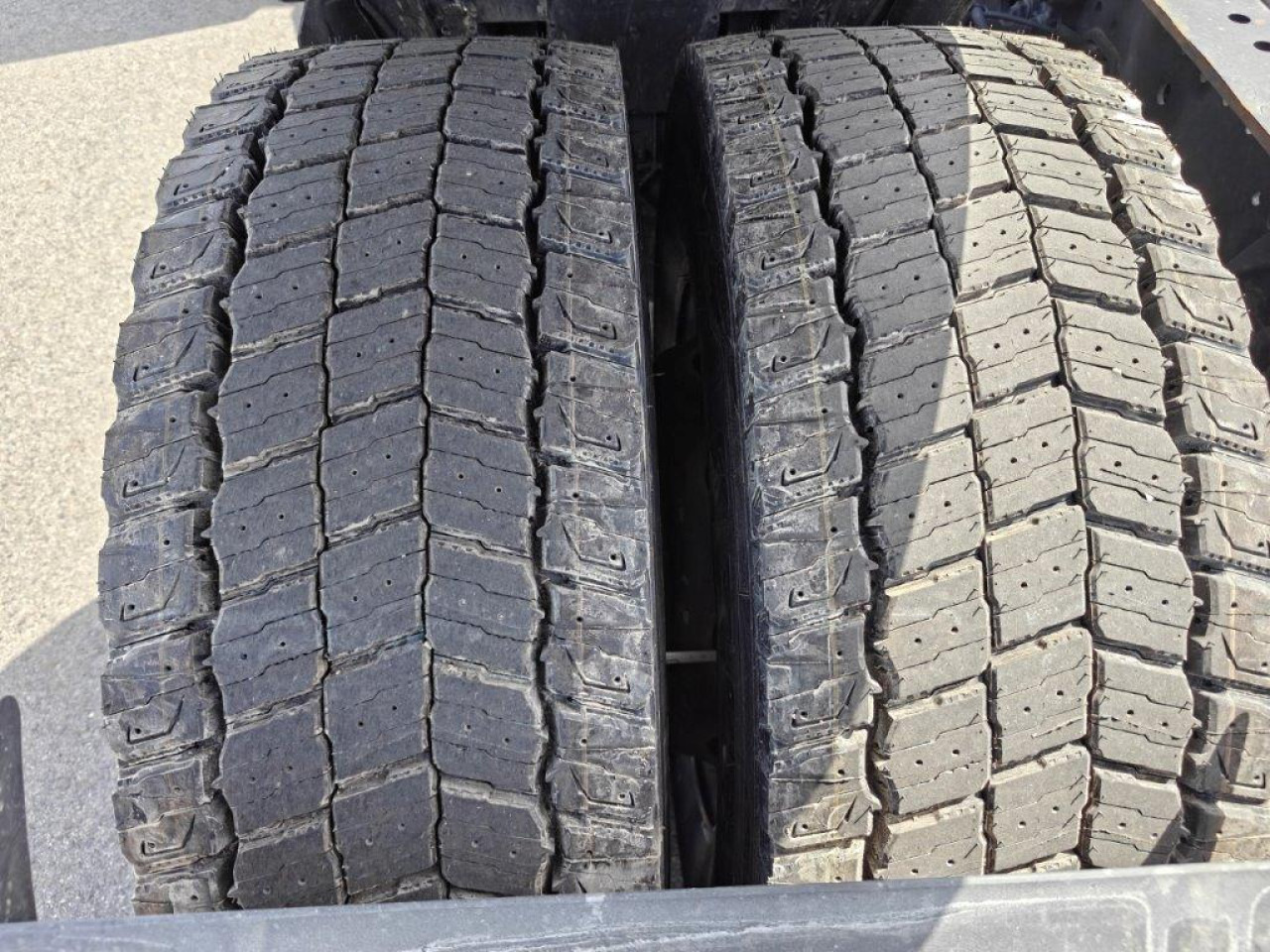 IVECO S-Way AS440S46T/P2LNG Euro6 Intarder Klima - Тягач: фото 5 IVECO S-Way AS440S46T/P2LNG Euro6 Intarder Klima - Тягач: фото 5