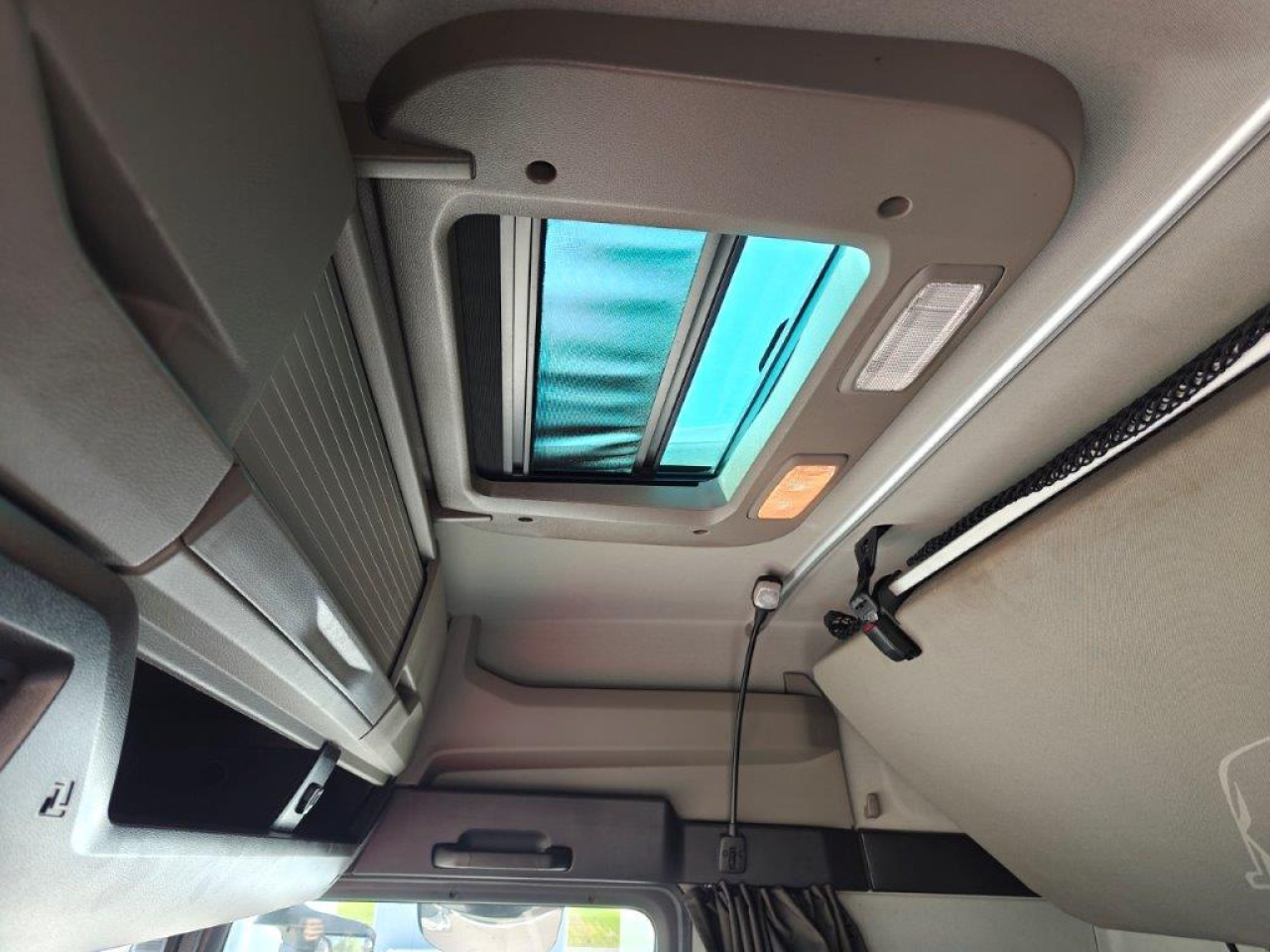 MAN TGX185104x2BLSA Euro6 Luftfeder - Тягач: фото 3 MAN TGX185104x2BLSA Euro6 Luftfeder - Тягач: фото 3