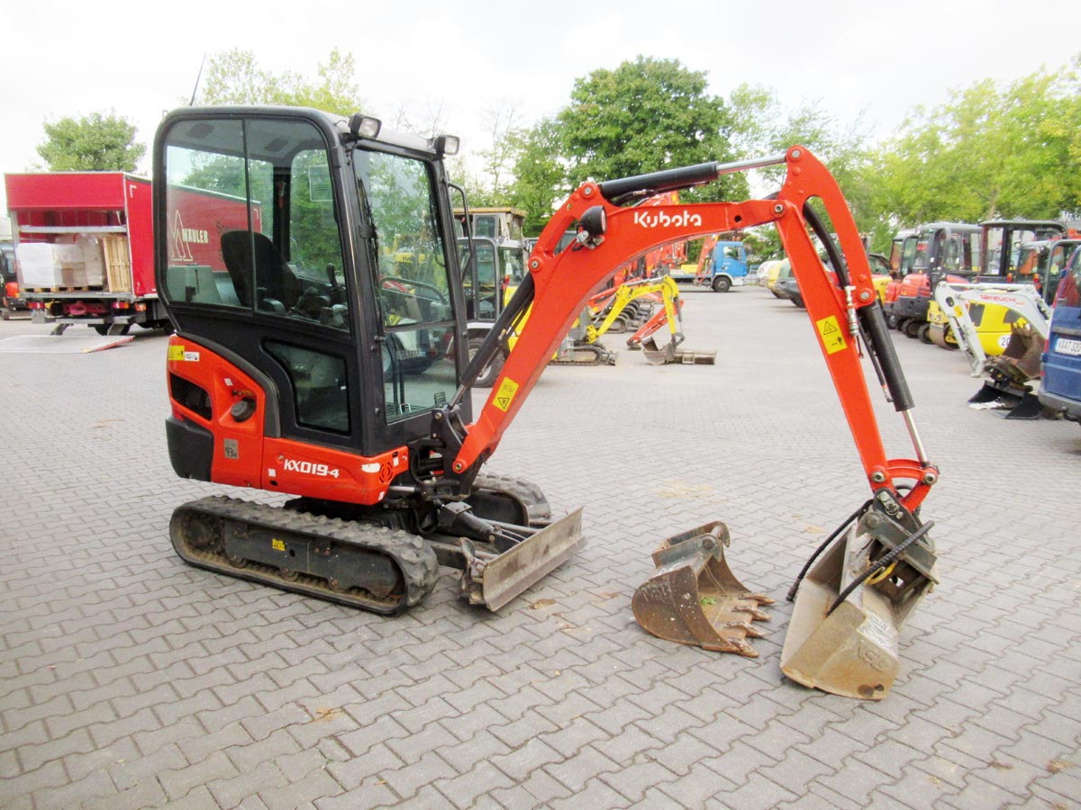 Kubota KX019-4 - Міні-екскаватор: фото 2 Kubota KX019-4 - Міні-екскаватор: фото 2
