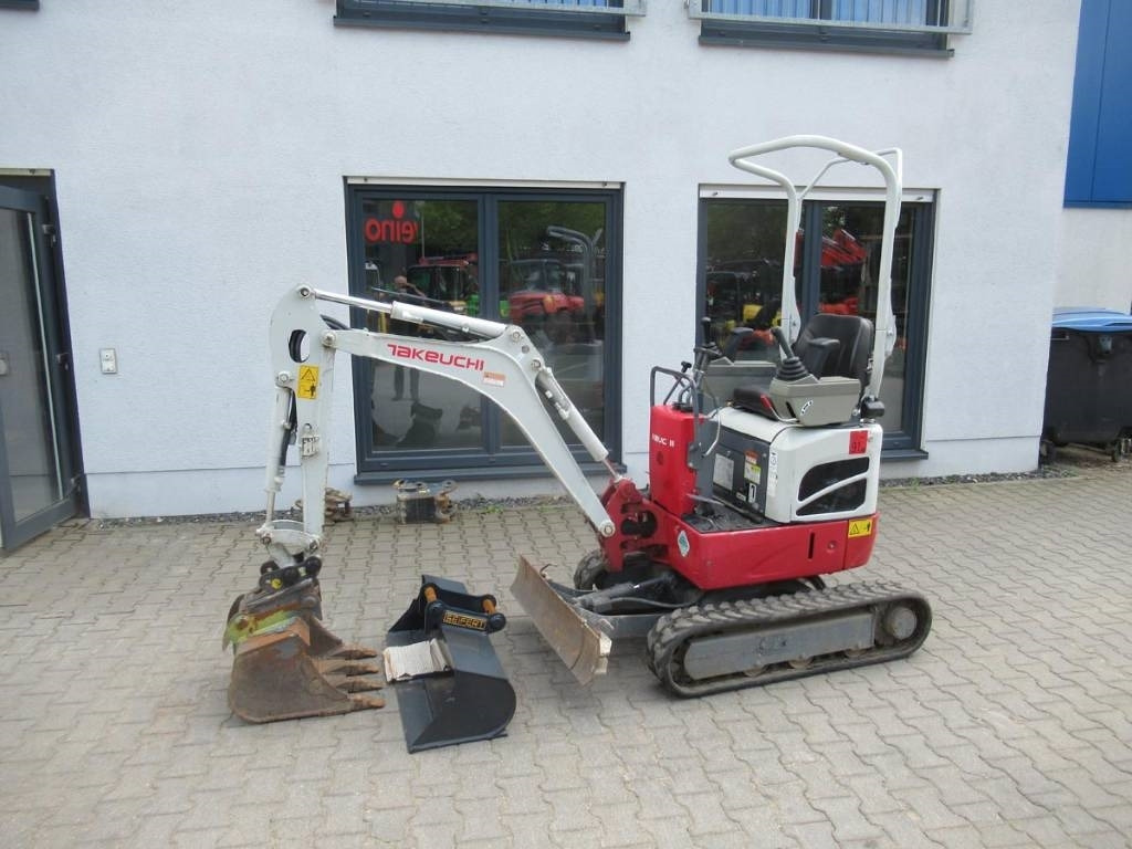 Takeuchi TB 210 R - Міні-екскаватор: фото 1 Takeuchi TB 210 R - Міні-екскаватор: фото 1