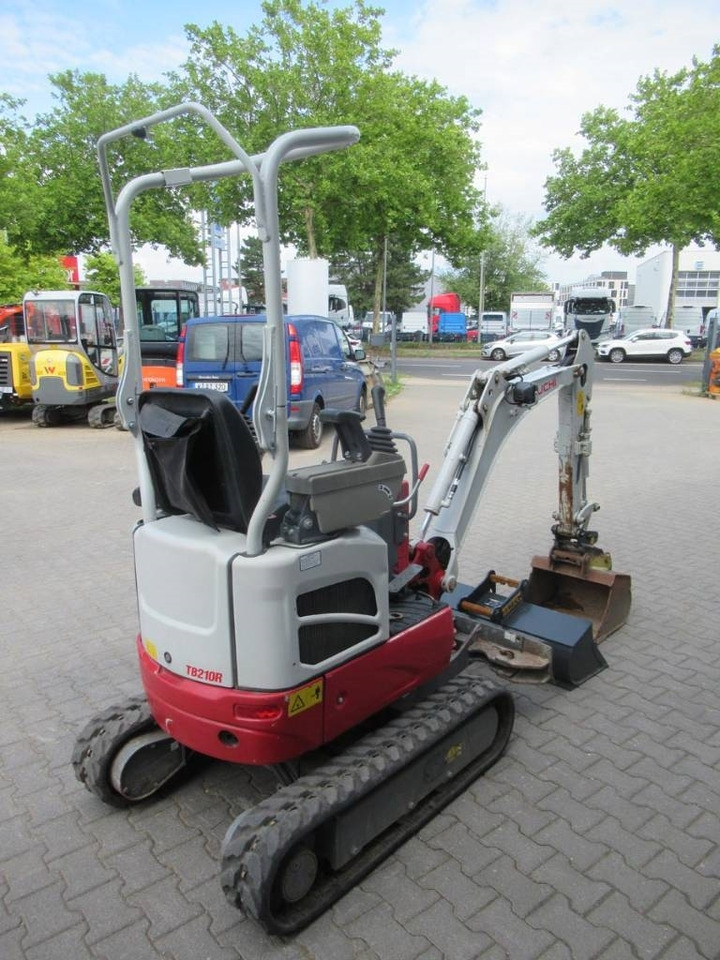 Takeuchi TB 210 R - Міні-екскаватор: фото 3 Takeuchi TB 210 R - Міні-екскаватор: фото 3