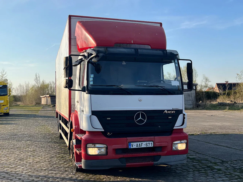 Mercedes-Benz Axor 1824 Belgian truck 300.000km***1824 6 cilinders***Euro5 - Вантажівка з закритим кузовом: фото 2 Mercedes-Benz Axor 1824 Belgian truck 300.000km***1824 6 cilinders***Euro5 - Вантажівка з закритим кузовом: фото 2