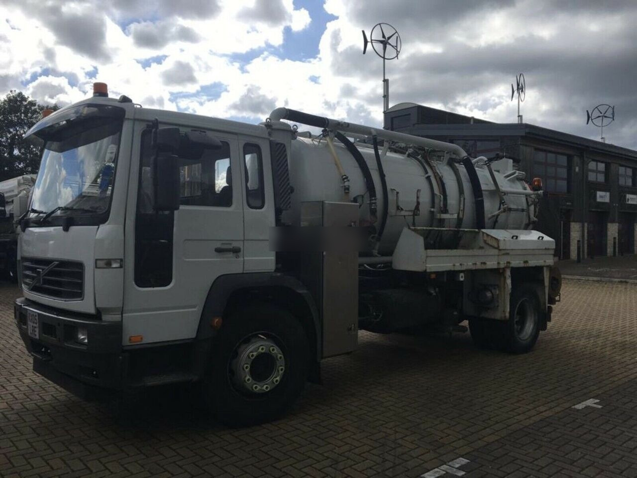 Volvo FL6.18 - Асенізатори: фото 2 Volvo FL6.18 - Асенізатори: фото 2