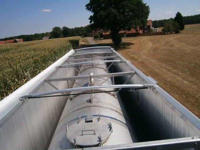 Benalu Optiliner Twin-Liner 68 m³ Kombi fest/flüssig - Самоскид напівпричіп: фото 4 Benalu Optiliner Twin-Liner 68 m³ Kombi fest/flüssig - Самоскид напівпричіп: фото 4