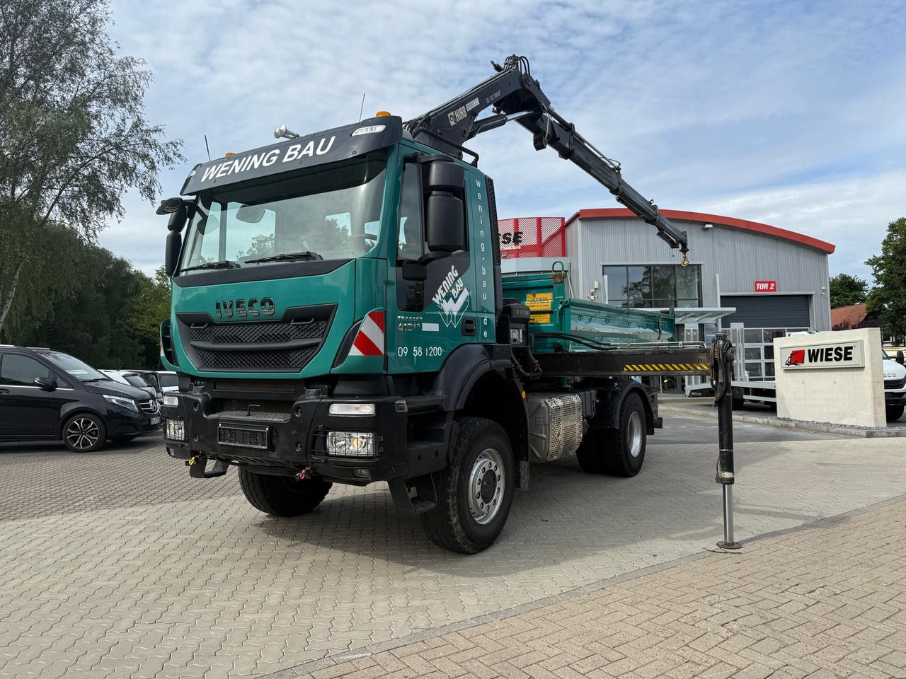 Iveco AD190 T/W Trakker 410 4x4 Allrad Kran KipperHIAB - Самоскид вантажівка, Вантажівка з маніпулятором: фото 1 Iveco AD190 T/W Trakker 410 4x4 Allrad Kran KipperHIAB - Самоскид вантажівка, Вантажівка з маніпулятором: фото 1