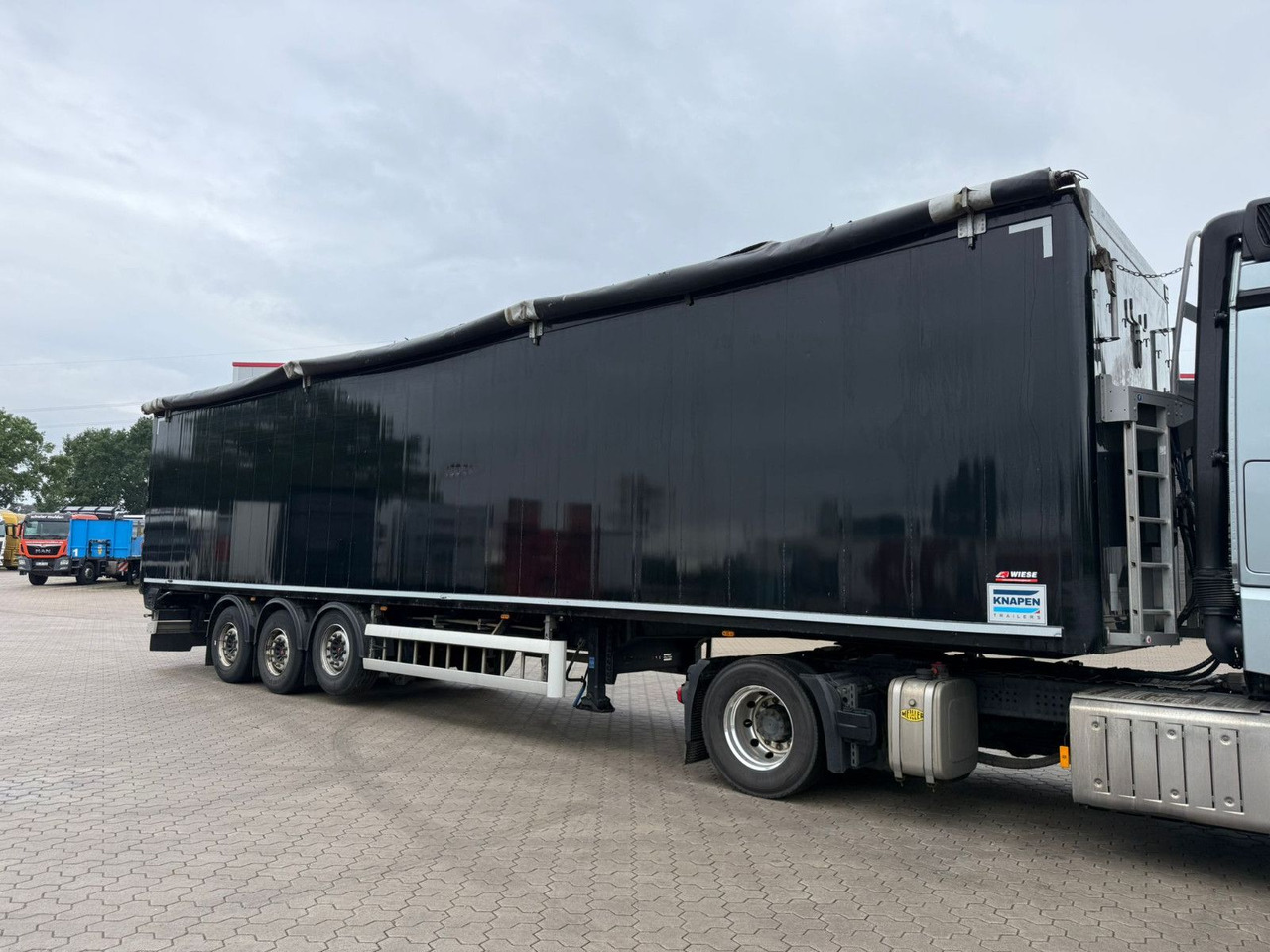 Knapen K502 Seitentüren Schubboden - З рухомою підлогою напівпричіп: фото 1 Knapen K502 Seitentüren Schubboden - З рухомою підлогою напівпричіп: фото 1