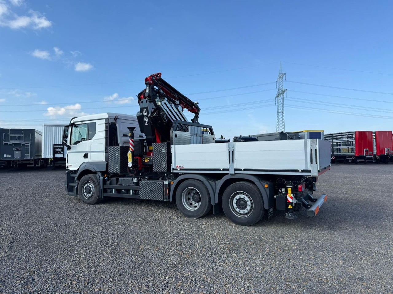 MAN 26.470 6x4-4 Hydrodrive Fassi Kran F545 Jib - Бортова вантажівка/ Платформа, Вантажівка з маніпулятором: фото 3 MAN 26.470 6x4-4 Hydrodrive Fassi Kran F545 Jib - Бортова вантажівка/ Платформа, Вантажівка з маніпулятором: фото 3